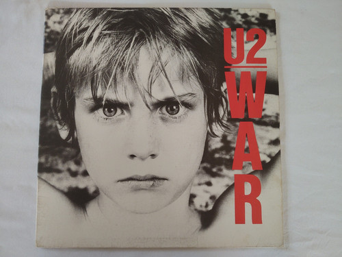 War 1983 gate island - -,