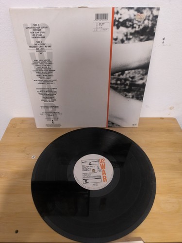 War lp - war,